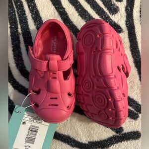 Stride rite toddler shoe